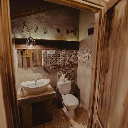 Dwor Boratyn Bed & Breakfast Eksteriør bilde