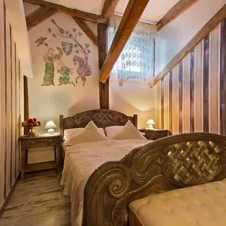 Dwor Boratyn Bed & Breakfast Eksteriør bilde